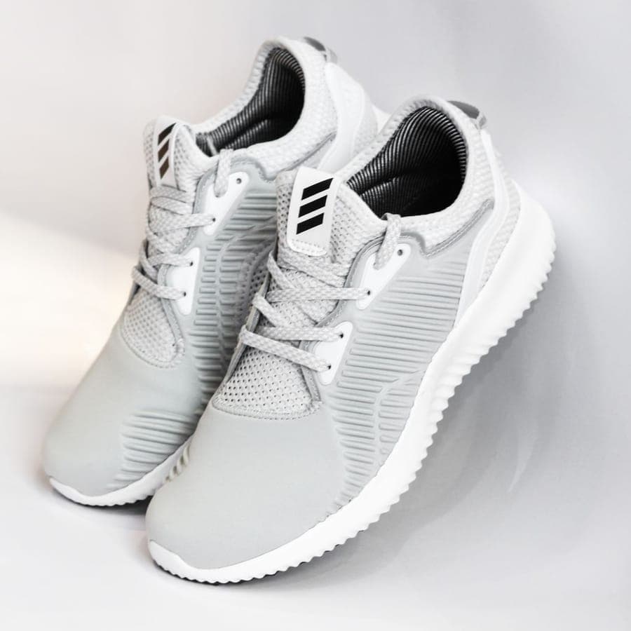 Running shoes